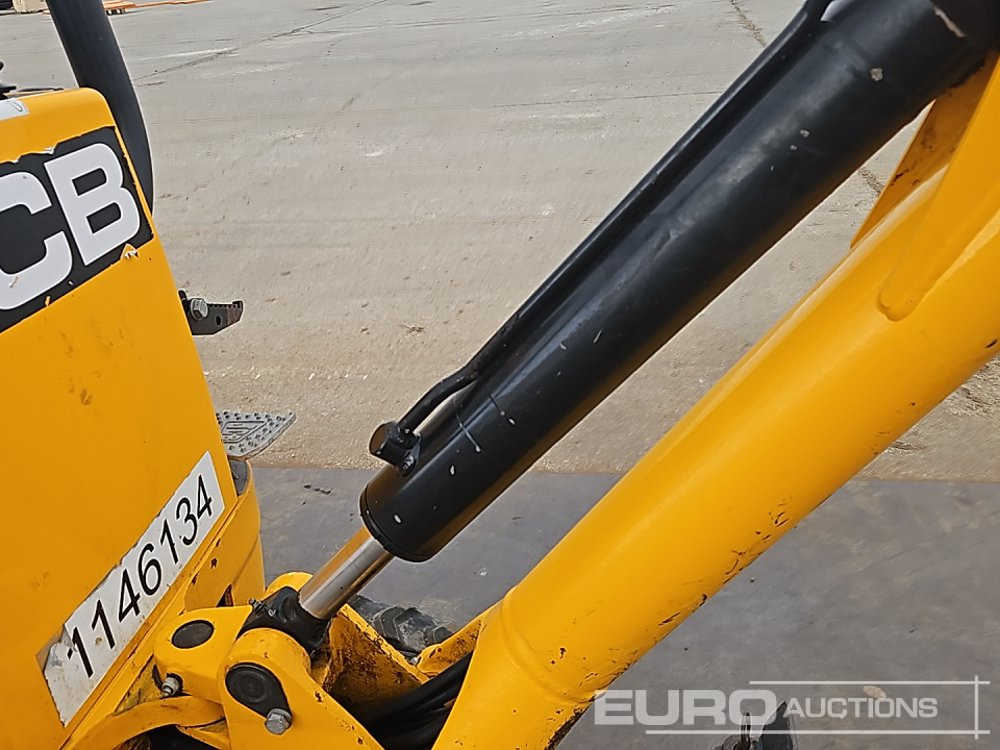 Mini excavator 2020 JCB 8008CTS: picture 18