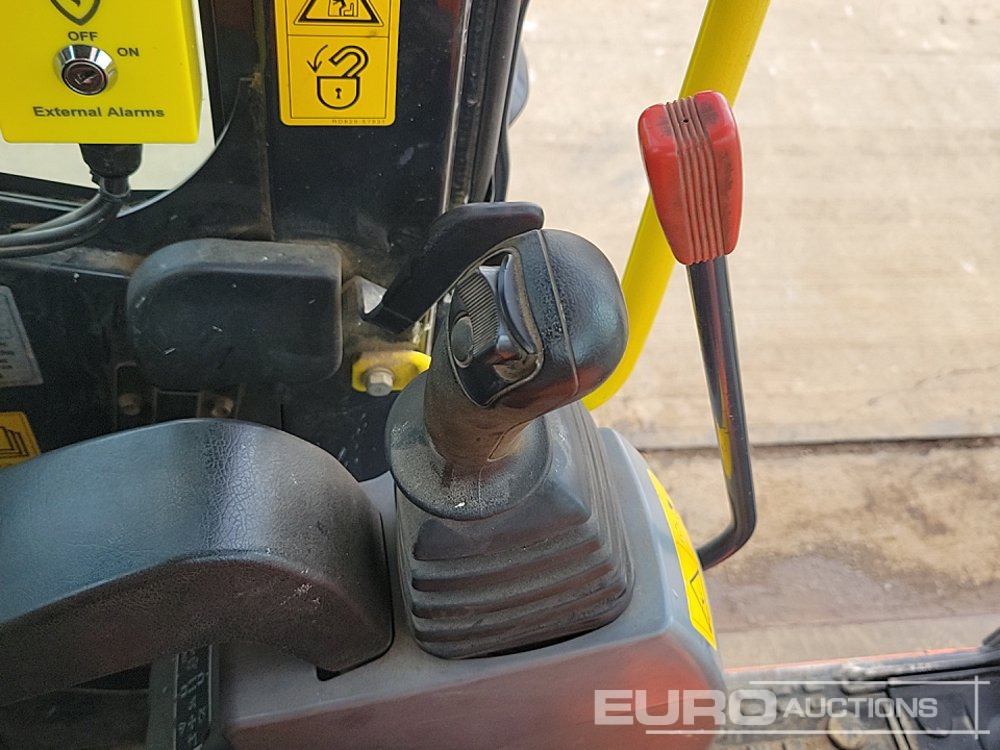 Mini excavator 2020 Kubota KX080-4A2: picture 42