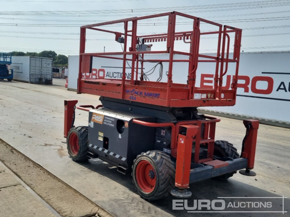2020 SkyJack SJ6832 RT - Aerial platform: picture 3 2020 SkyJack SJ6832 RT - Aerial platform: picture 3