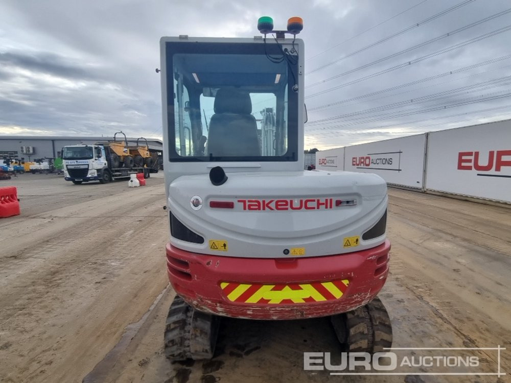 2020 Takeuchi TB240 - Mini excavator: picture 4 2020 Takeuchi TB240 - Mini excavator: picture 4