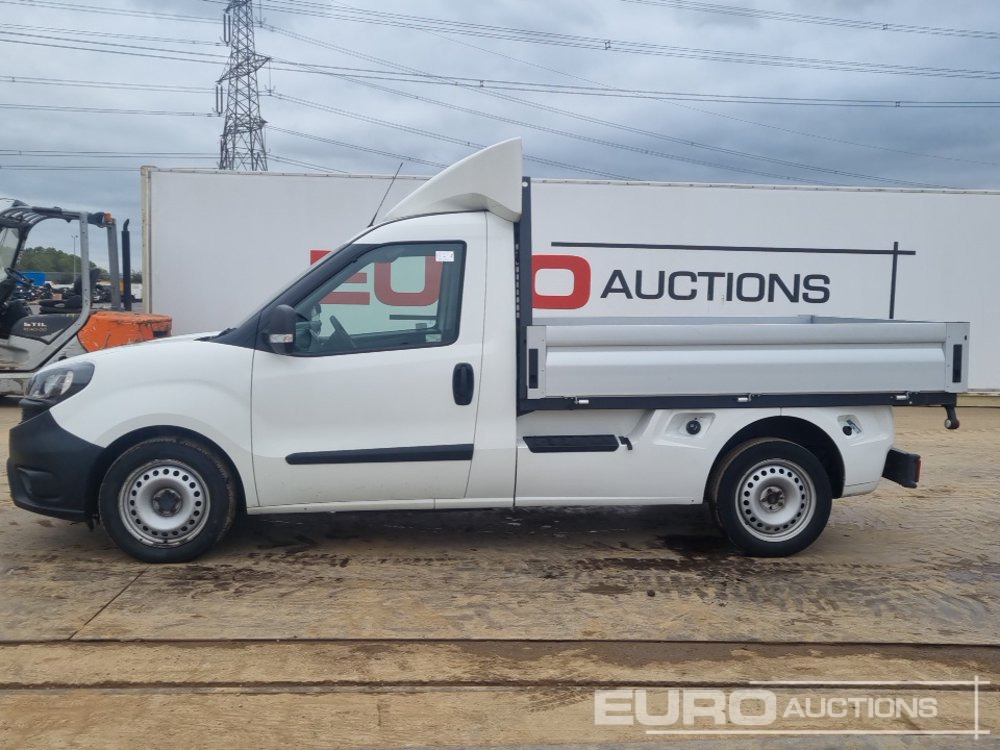 2021 Fiat Doblo Cargo - Flatbed van: picture 2 2021 Fiat Doblo Cargo - Flatbed van: picture 2