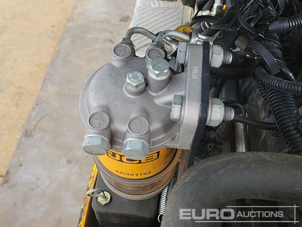 Mini excavator 2021 JCB 8008CTS: picture 38