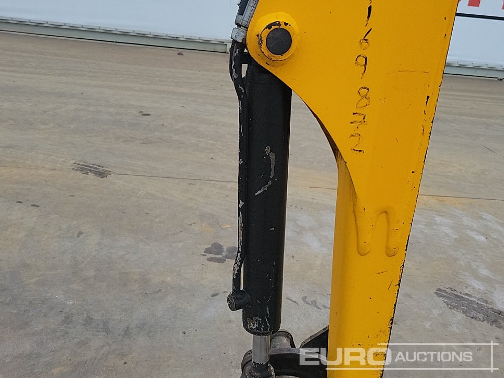 Mini excavator 2021 JCB 8008CTS: picture 30