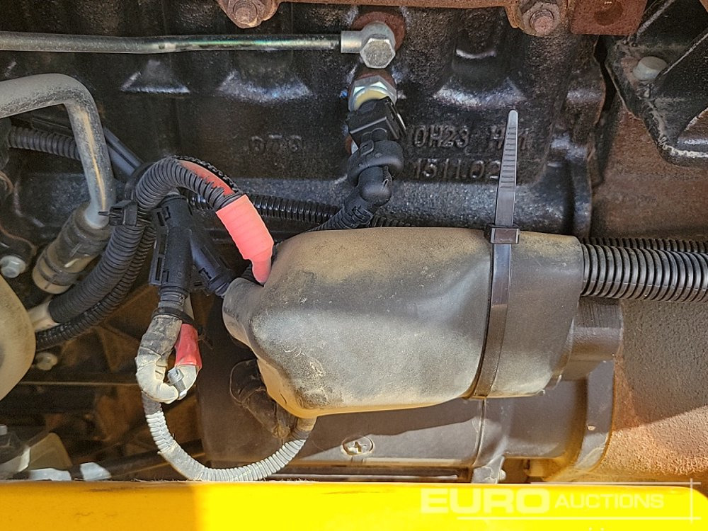 Mini excavator 2021 JCB 85Z-2: picture 32
