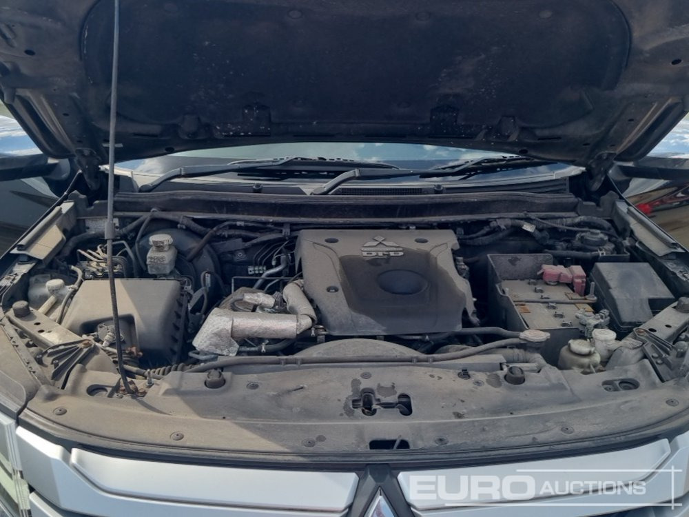Pickup truck 2021 Mitsubishi L200 Barbarian: picture 13