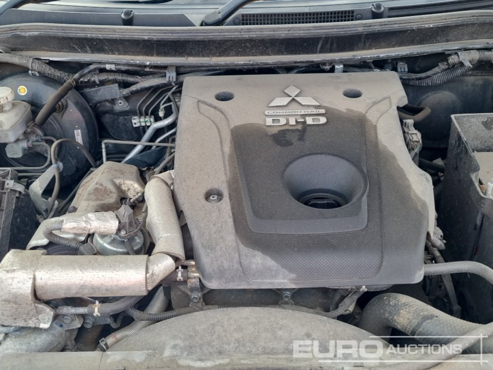 Pickup truck 2021 Mitsubishi L200 Barbarian: picture 14