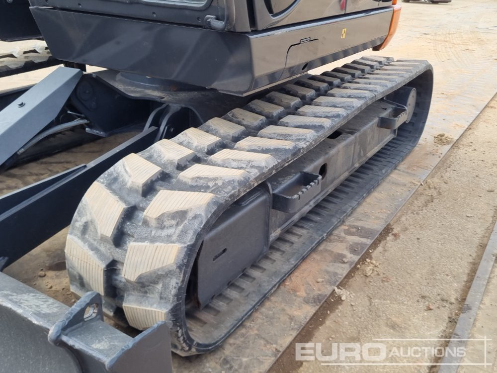Mini excavator 2022 Hitachi ZX85US-6: picture 12