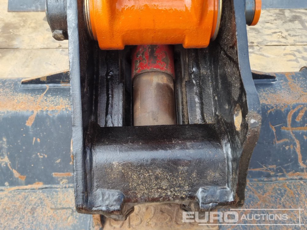 Mini excavator 2022 Hitachi ZX85US-6: picture 29
