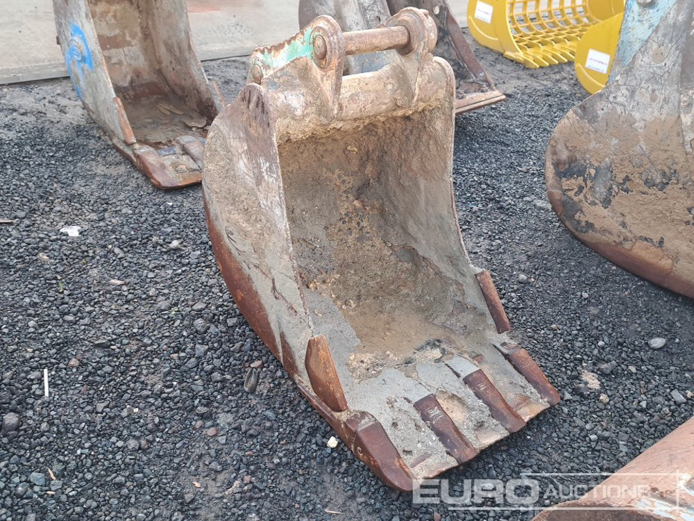 24" Strickland Digging Bucket 50mm Pin to suit 6-8 Ton Excavator - Bucket: picture 1 24" Strickland Digging Bucket 50mm Pin to suit 6-8 Ton Excavator - Bucket: picture 1
