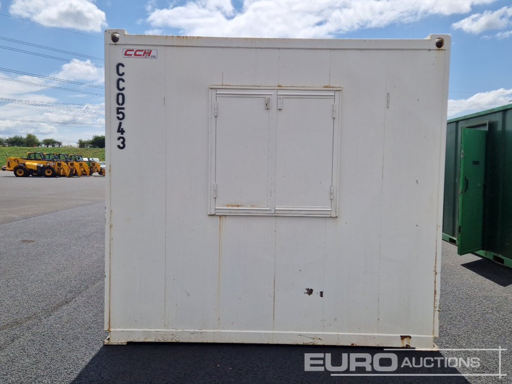 24' x 9' Welfare Unit, 6kVA Generator (Cannot Be Reconsigned) - Shipping container: picture 4 24' x 9' Welfare Unit, 6kVA Generator (Cannot Be Reconsigned) - Shipping container: picture 4