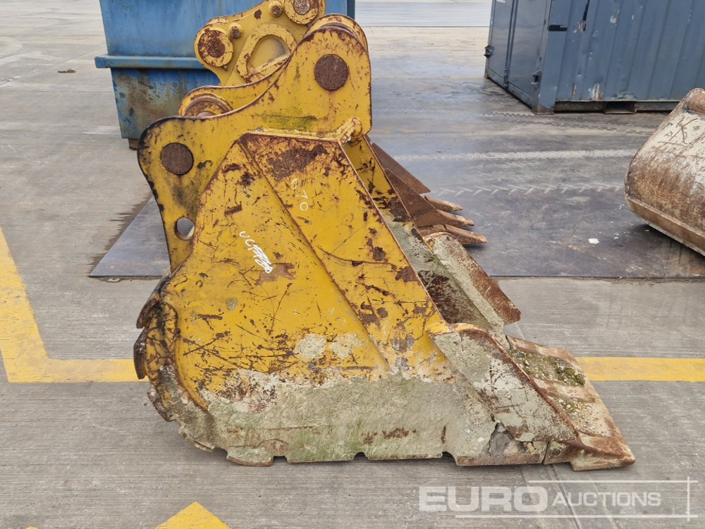 Bucket 30" Digging Bucket 80mm Pin to suit 20 Ton Excavator: picture 6