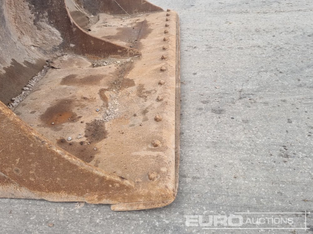 Bucket 84" Ditching Bucket 80mm Pin to suit 20 Ton Excavator: picture 10