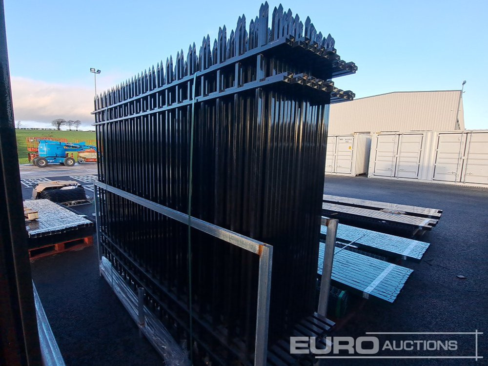 Unused 2025 SKLP 10x7' Fencing Panels (20 of) & Posts - Agricultural machinery: picture 4 Unused 2025 SKLP 10x7' Fencing Panels (20 of) & Posts - Agricultural machinery: picture 4