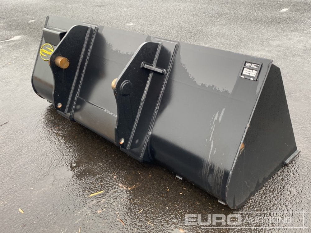 Unused Strickland 90" Loading Bucket to suit Manitou Telehandler - Agricultural machinery: picture 3 Unused Strickland 90" Loading Bucket to suit Manitou Telehandler - Agricultural machinery: picture 3