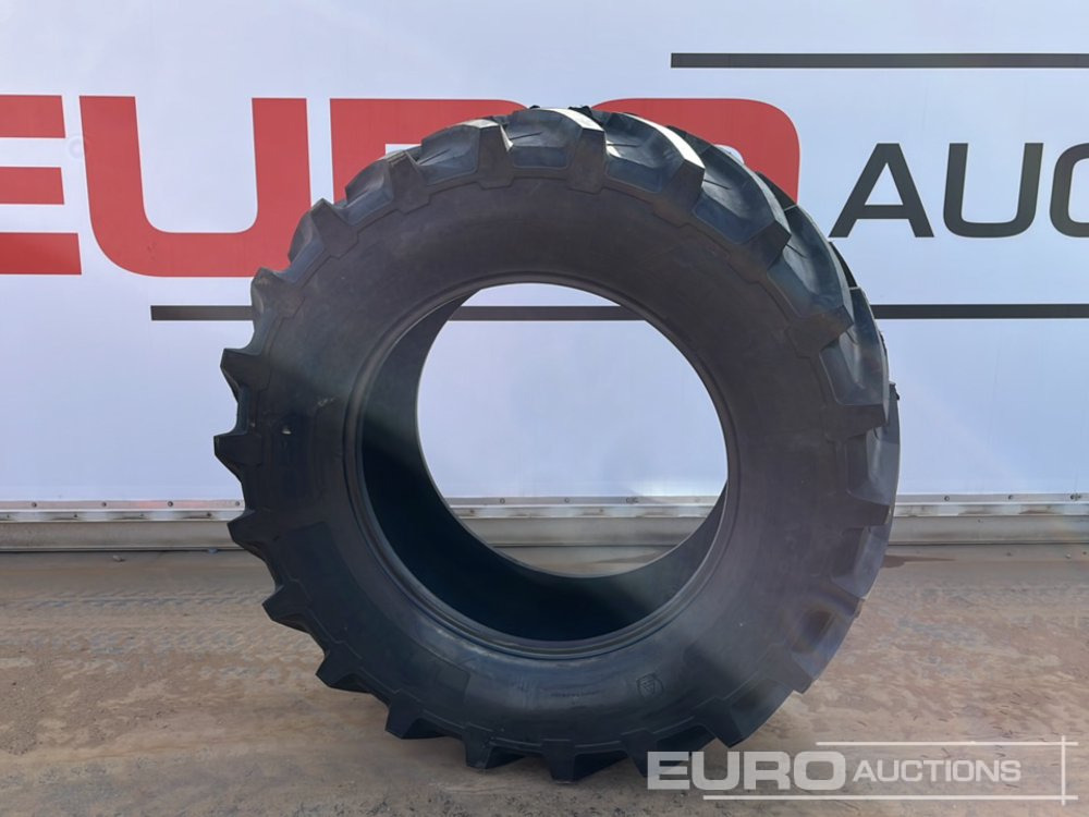 Unused Vannova 650/65R38-163 R1W Tyre (2 of) - Agricultural machinery: picture 2 Unused Vannova 650/65R38-163 R1W Tyre (2 of) - Agricultural machinery: picture 2