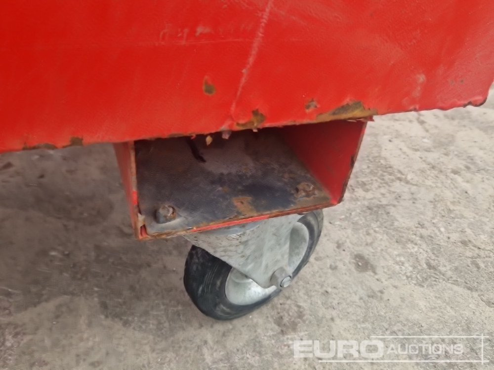 Construction equipment Armorgard Flame Bank Site Tool Box: picture 8 Construction equipment Armorgard Flame Bank Site Tool Box: picture 8