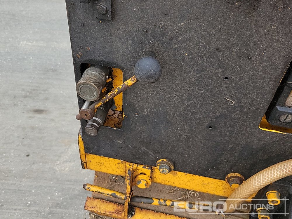 Asphalt machine Benford Single Drum Vibrating Pedestian Roller: picture 17