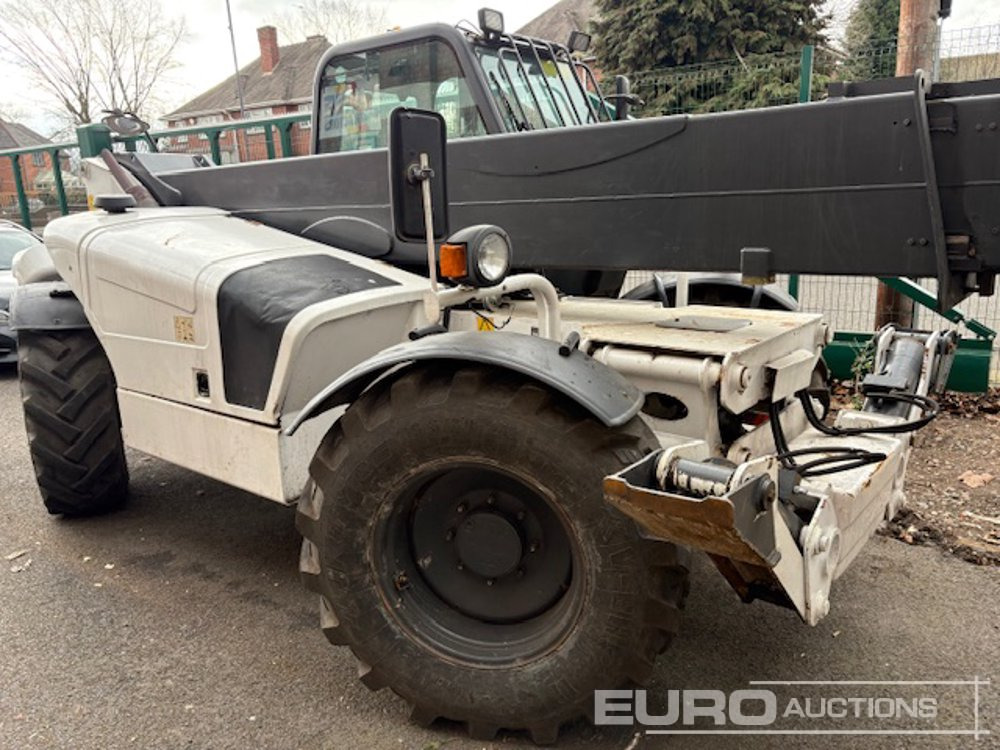 Bobcat T40170 - Telescopic handler: picture 4 Bobcat T40170 - Telescopic handler: picture 4