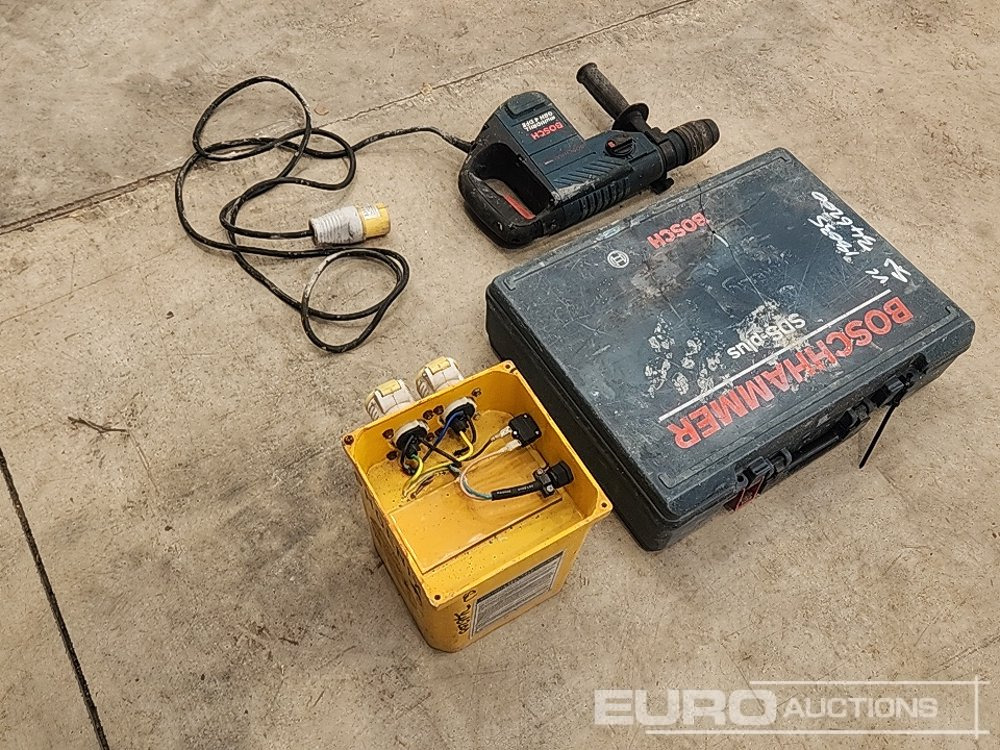 Bosch GBH 4 DFE 110 Volt Multi Drill & 110 Volt Transformer (2 of) (Spares) - Construction equipment: picture 3 Bosch GBH 4 DFE 110 Volt Multi Drill & 110 Volt Transformer (2 of) (Spares) - Construction equipment: picture 3