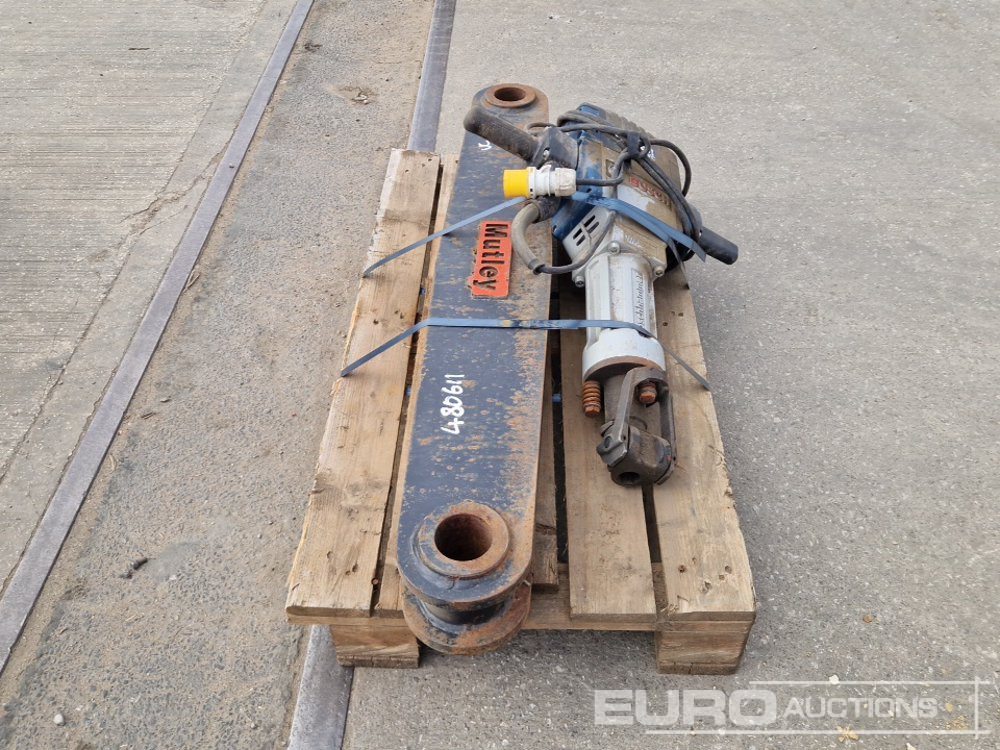 Bosch GSH27VC 110Volt Handheld Breaker, Mutley Excavator Attachment Link - Construction equipment: picture 5 Bosch GSH27VC 110Volt Handheld Breaker, Mutley Excavator Attachment Link - Construction equipment: picture 5