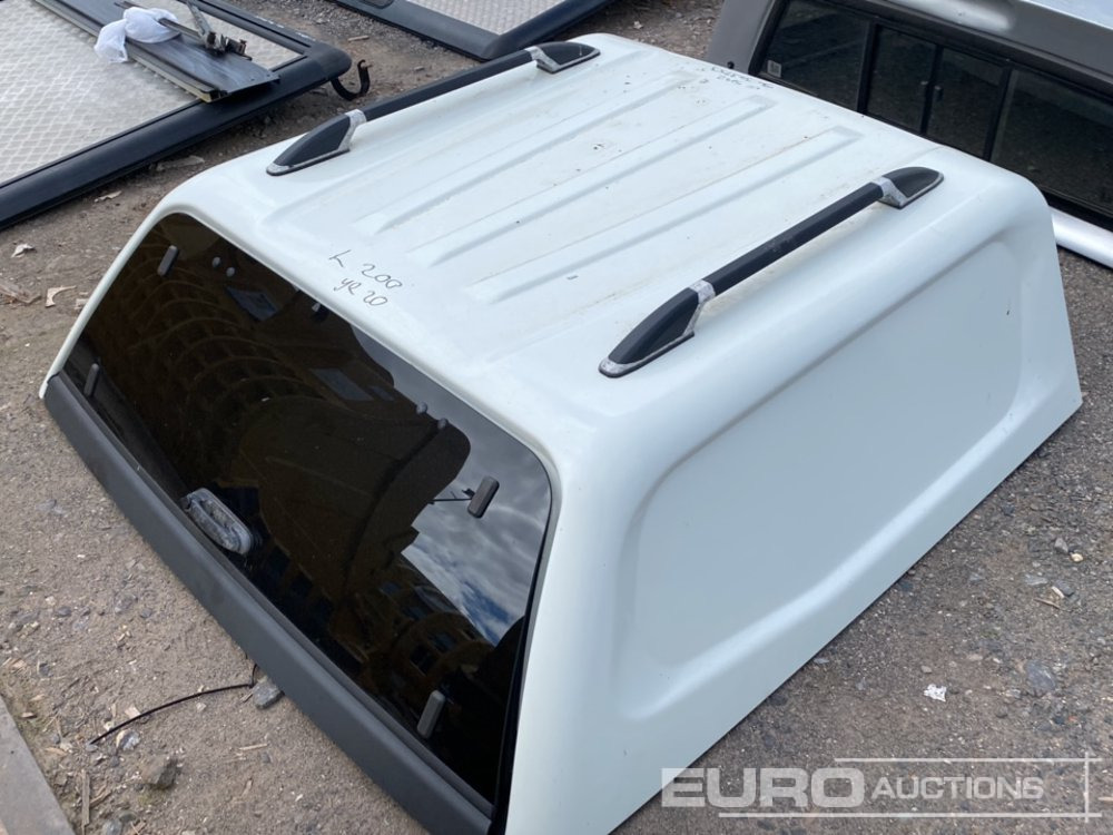 Canopy to suit Mitsubishi L200 - Construction equipment: picture 4 Canopy to suit Mitsubishi L200 - Construction equipment: picture 4