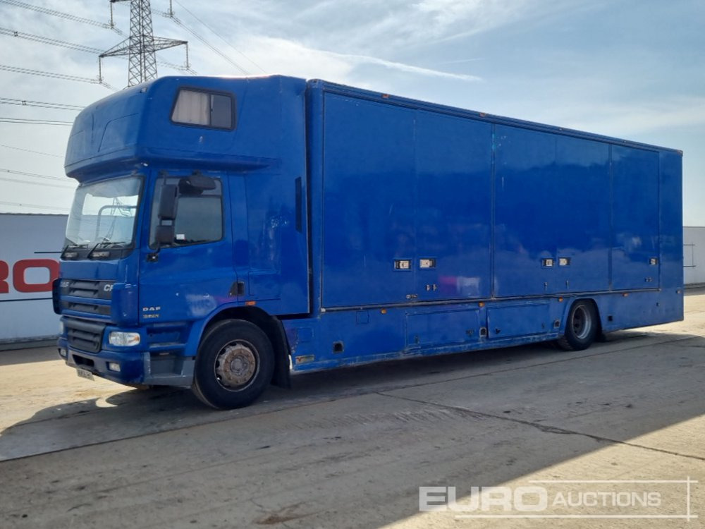 DAF CF65.250 - Box truck: picture 1 DAF CF65.250 - Box truck: picture 1
