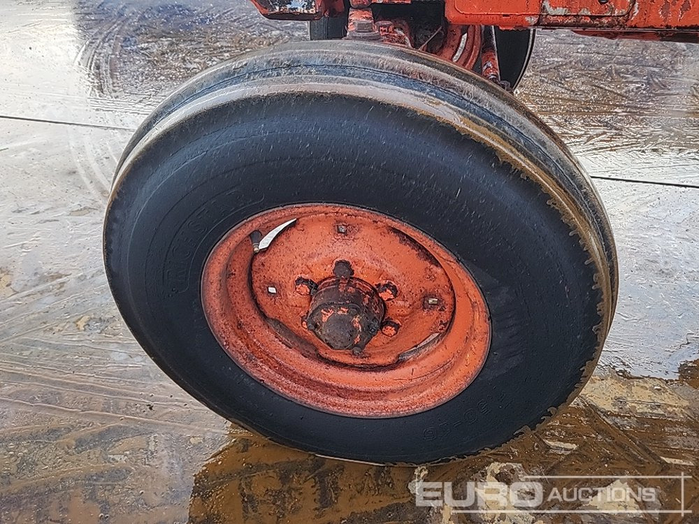 Farm tractor David Brown 1210: picture 22 Farm tractor David Brown 1210: picture 22