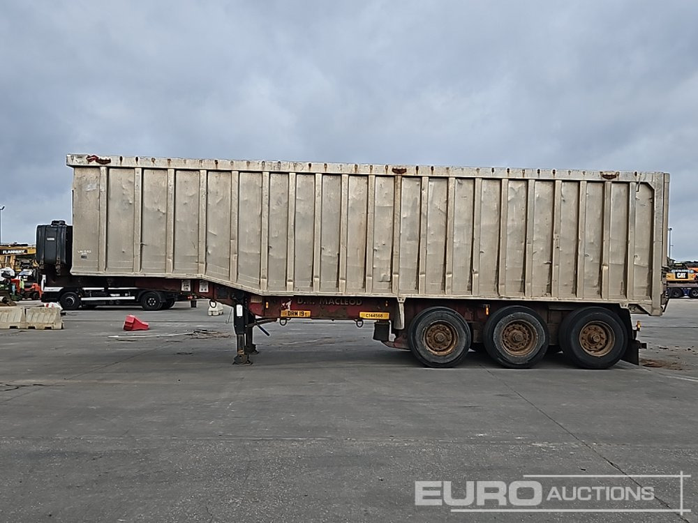 Dennison Tri Axle Bulk Tipping Trailer - Tipper semi-trailer: picture 2 Dennison Tri Axle Bulk Tipping Trailer - Tipper semi-trailer: picture 2