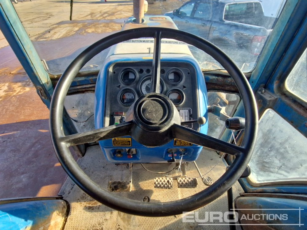 Farm tractor Ford 8210: picture 43