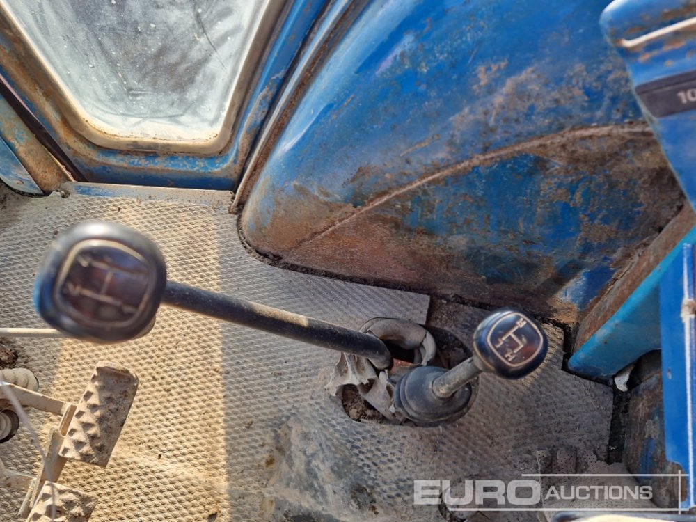 Farm tractor Ford 8210: picture 38