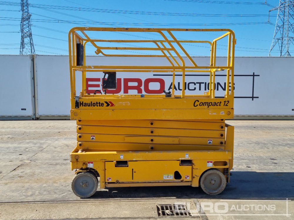 Haulotte Compact 12 - Aerial platform: picture 2 Haulotte Compact 12 - Aerial platform: picture 2
