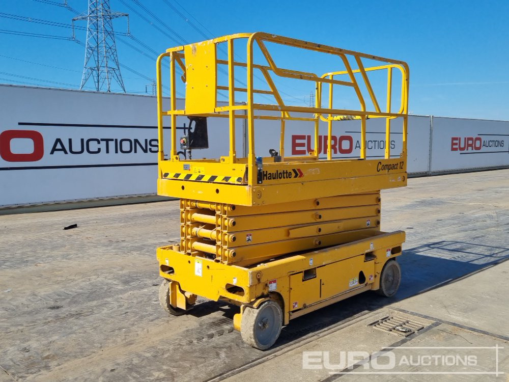 Haulotte Compact 12 - Aerial platform: picture 1 Haulotte Compact 12 - Aerial platform: picture 1