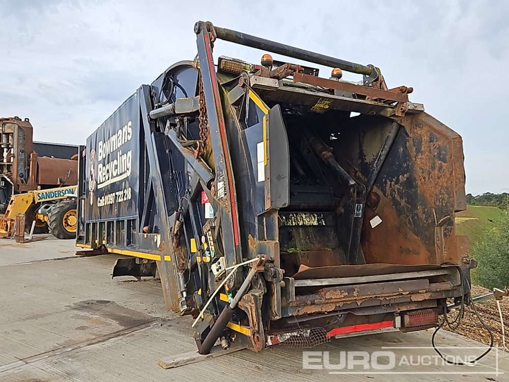 Heil MKV 27.1 - Garbage truck body: picture 3 Heil MKV 27.1 - Garbage truck body: picture 3