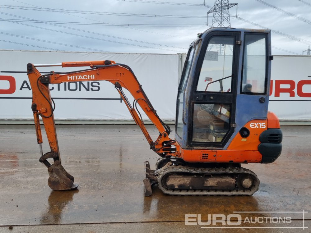 Hitachi EX15 - Mini excavator: picture 2 Hitachi EX15 - Mini excavator: picture 2