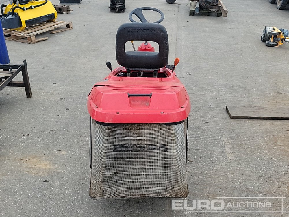 Honda HF1211S - Garden mower: picture 4 Honda HF1211S - Garden mower: picture 4