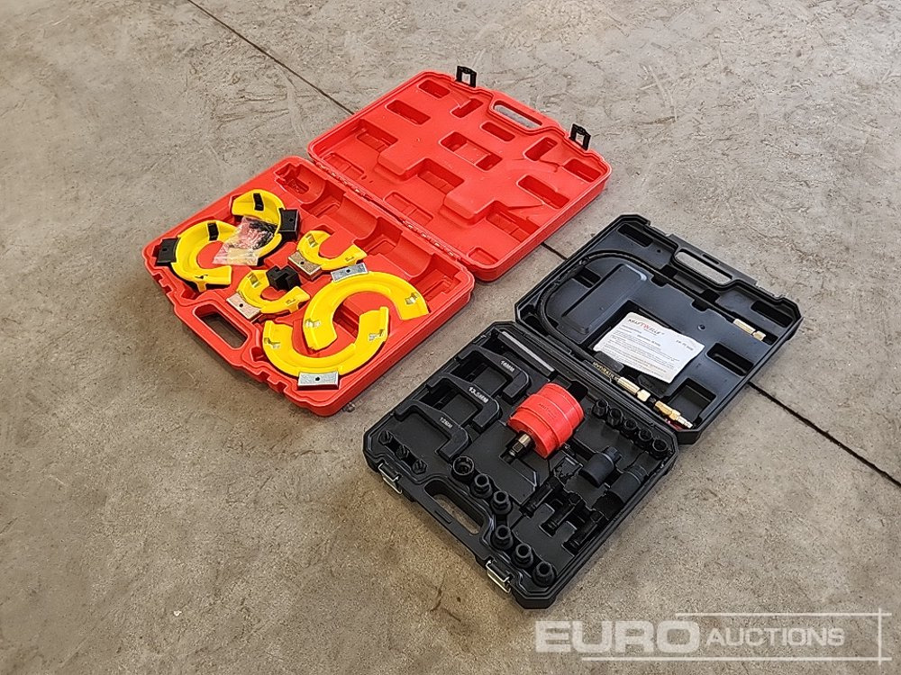 Interchangeable Spring Compressor Kit & Kraftwelle Injector Puller Set (2 of) - Workshop equipment: picture 4 Interchangeable Spring Compressor Kit & Kraftwelle Injector Puller Set (2 of) - Workshop equipment: picture 4