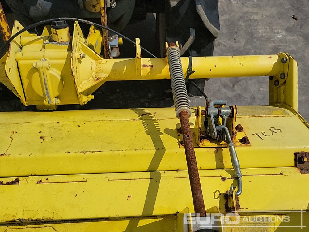 Compact tractor Iseki TC13: picture 13