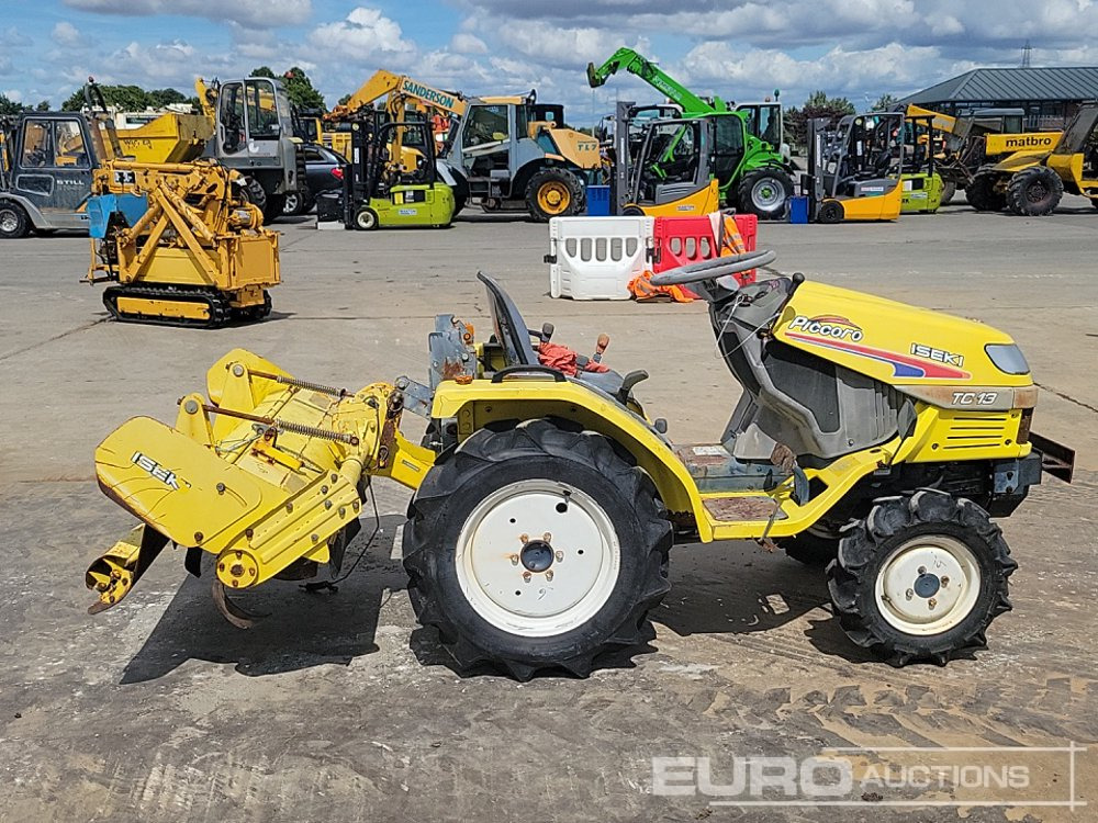 Compact tractor Iseki TC13: picture 6
