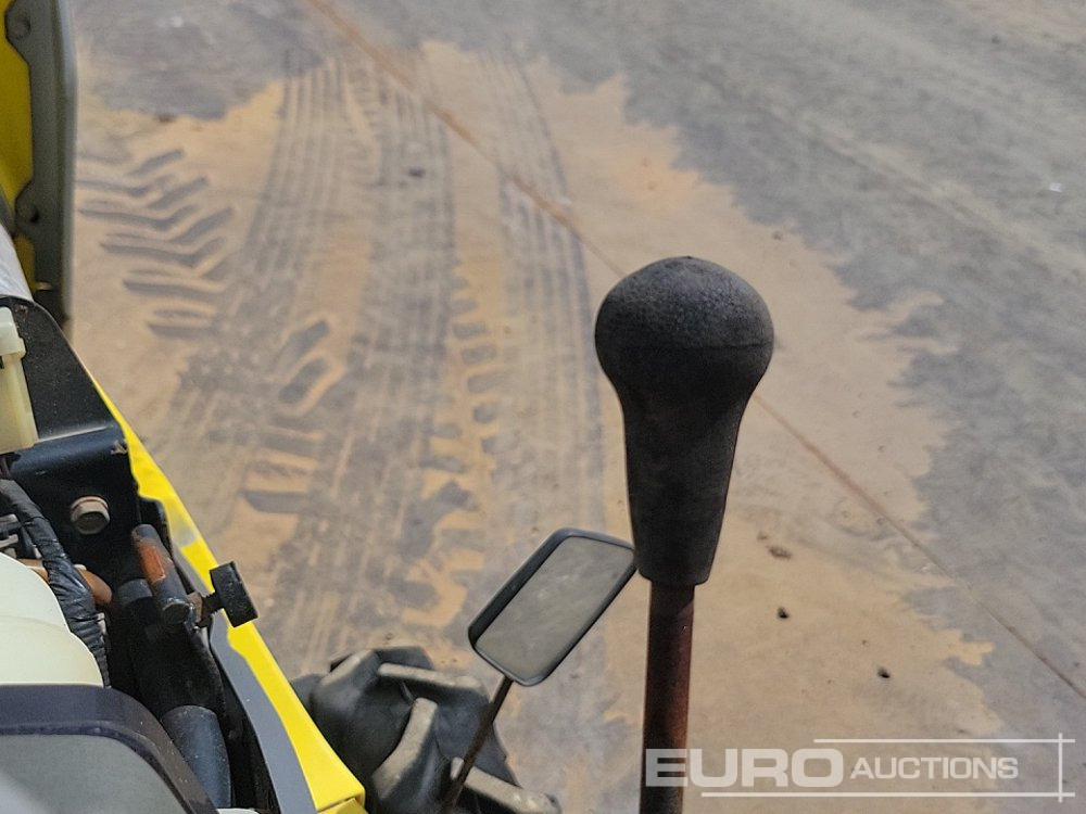 Compact tractor Iseki TC13: picture 30