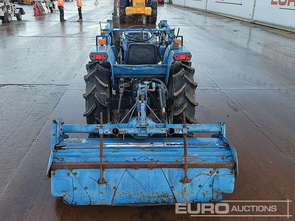 Iseki TL2101 - Compact tractor: picture 4 Iseki TL2101 - Compact tractor: picture 4