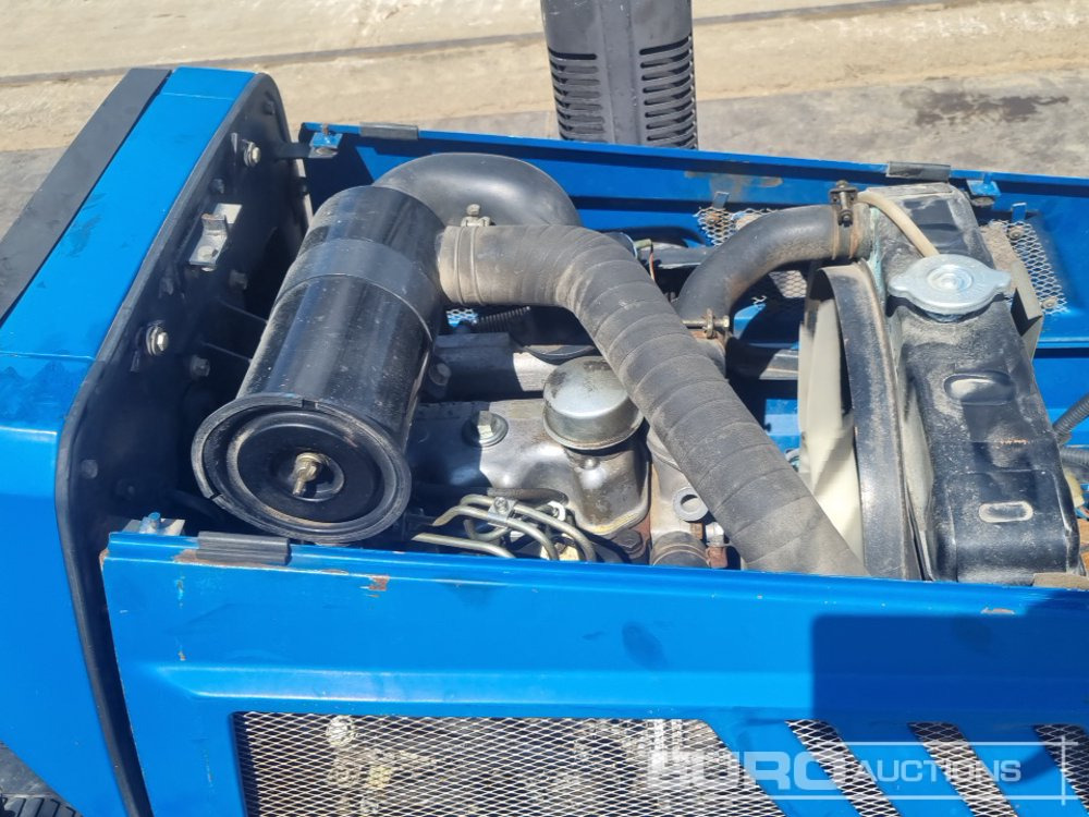 Compact tractor Iseki TU180: picture 18