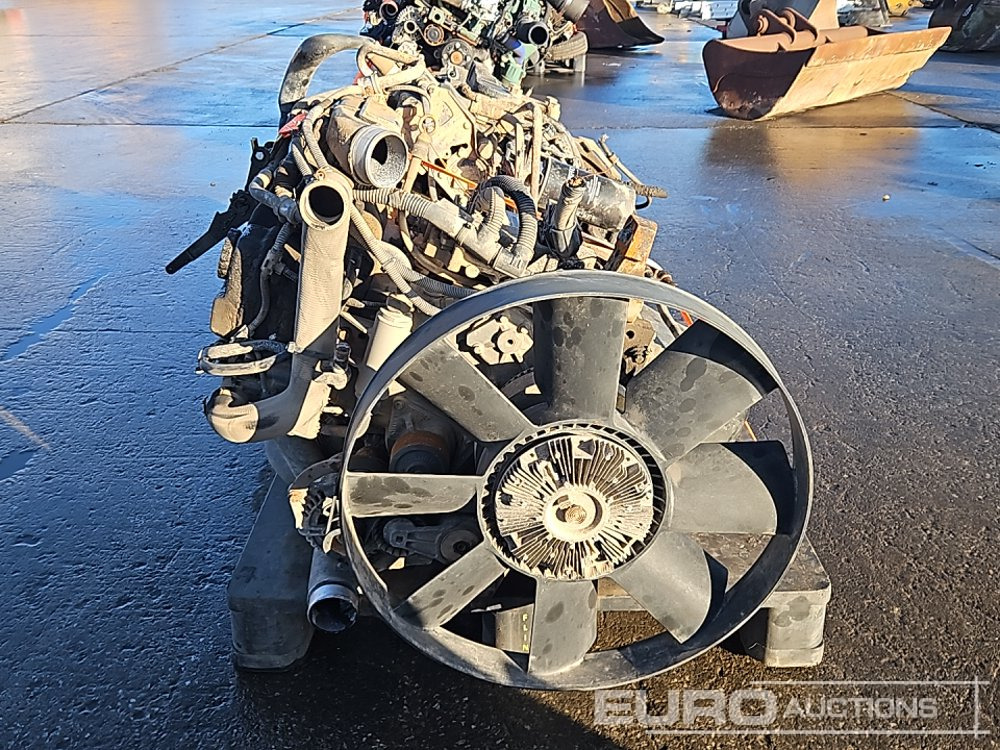 Iveco 6 Cylinder Engine, Gearbox - Engine: picture 4 Iveco 6 Cylinder Engine, Gearbox - Engine: picture 4