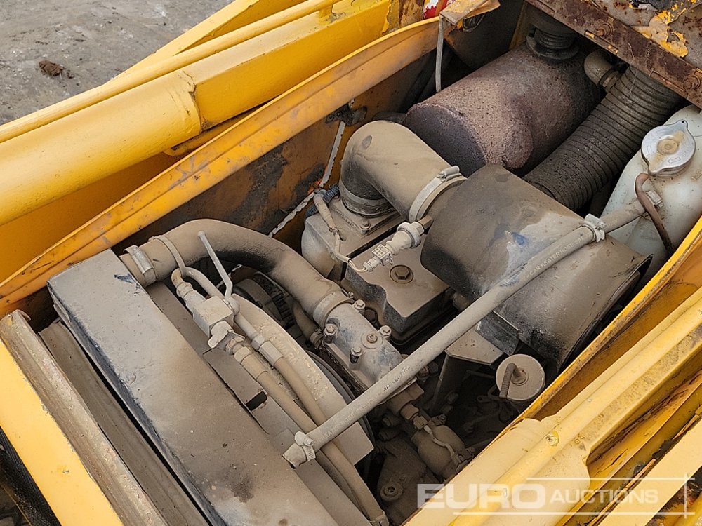 Backhoe loader JCB 2CX: picture 20
