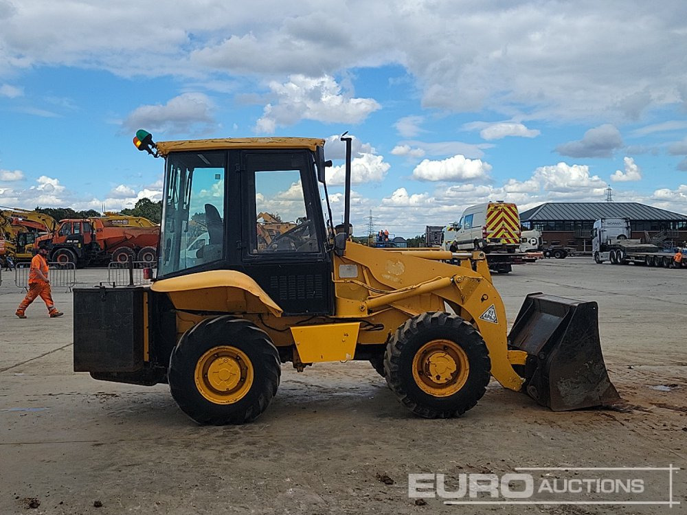 Backhoe loader JCB 2CX: picture 6