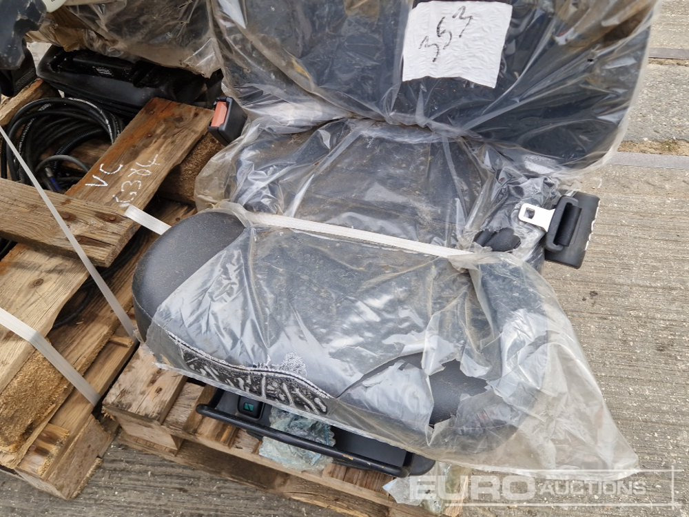 Construction equipment JCB Operator Seat (4 of): picture 12