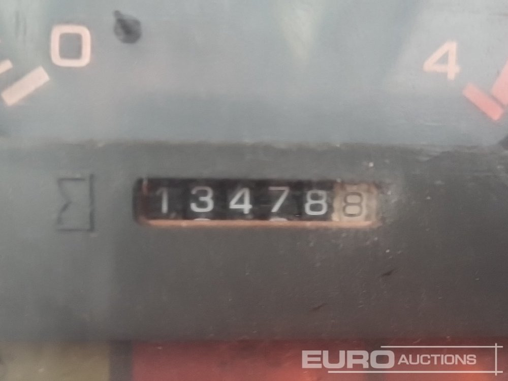 Mobile crane Kato CR100: picture 42 Mobile crane Kato CR100: picture 42