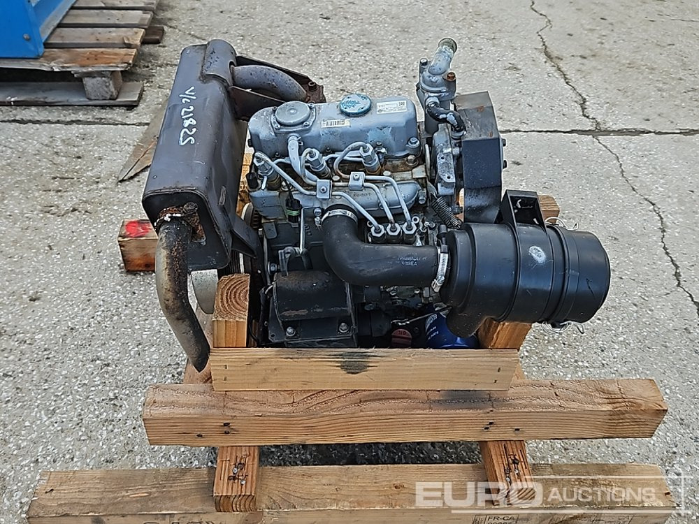 Kubota 3 Cylinder Engine - Engine: picture 2 Kubota 3 Cylinder Engine - Engine: picture 2