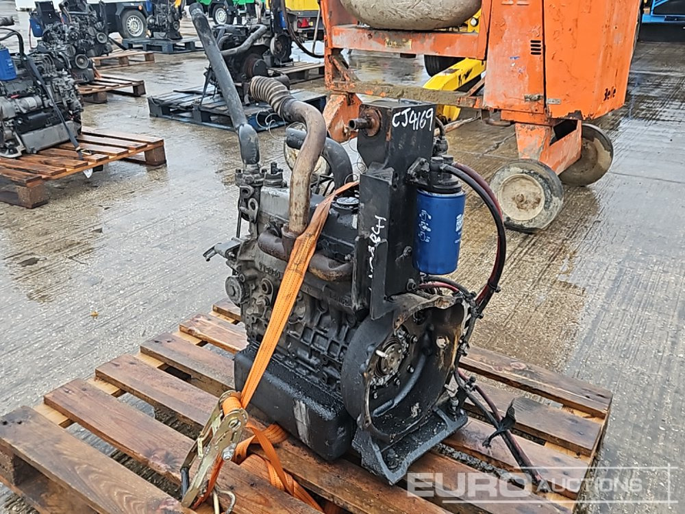 Kubota 4 Cylinder Engine - Engine: picture 5 Kubota 4 Cylinder Engine - Engine: picture 5