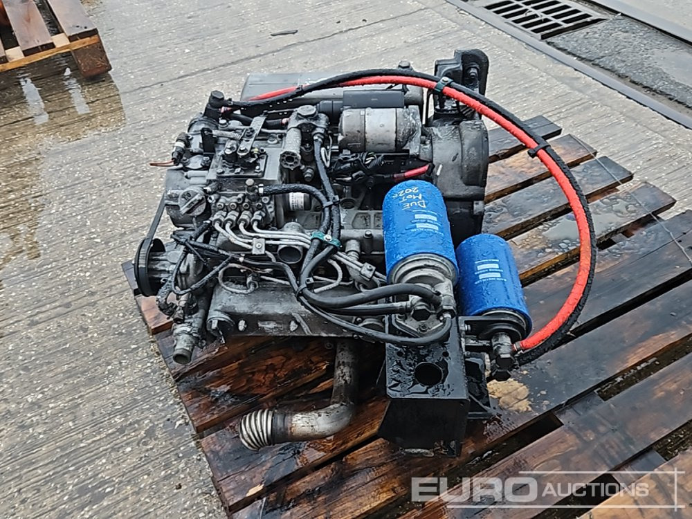 Kubota 4 Cylinder Engine - Engine: picture 4 Kubota 4 Cylinder Engine - Engine: picture 4