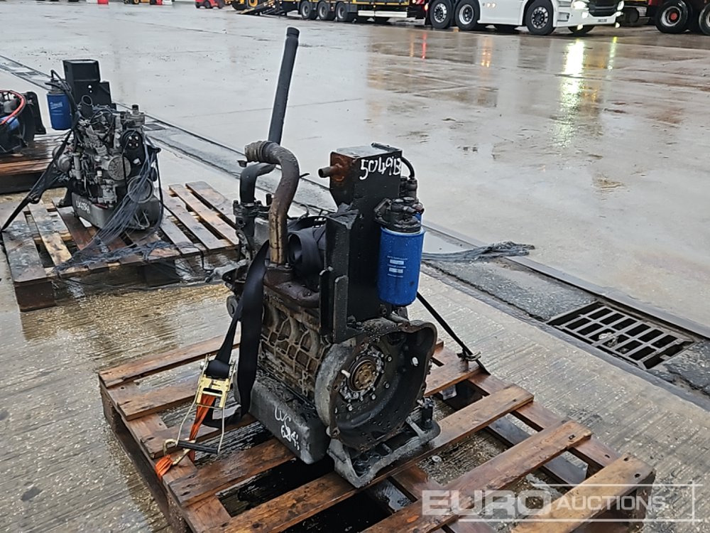 Kubota 4 Cylinder Engine - Engine: picture 5 Kubota 4 Cylinder Engine - Engine: picture 5